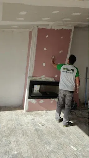 Chimenea de pladur rosa cortafuego — La Cala de Mijas